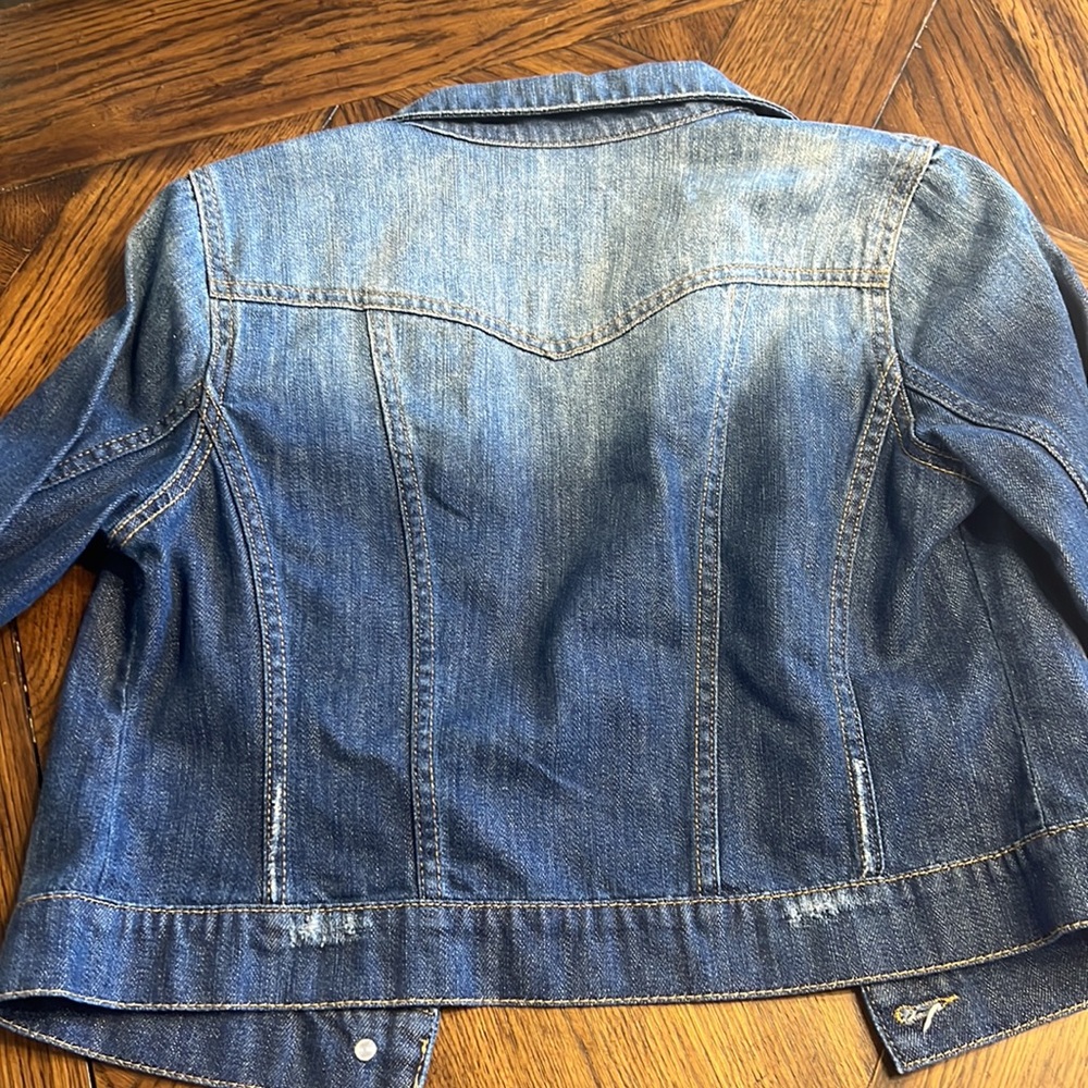 Jessica Simpson denim jacket. - Picture 5 of 5